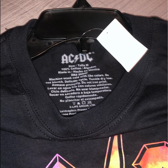 AC/DC long sleeve crop tee - Picture 4 of 4